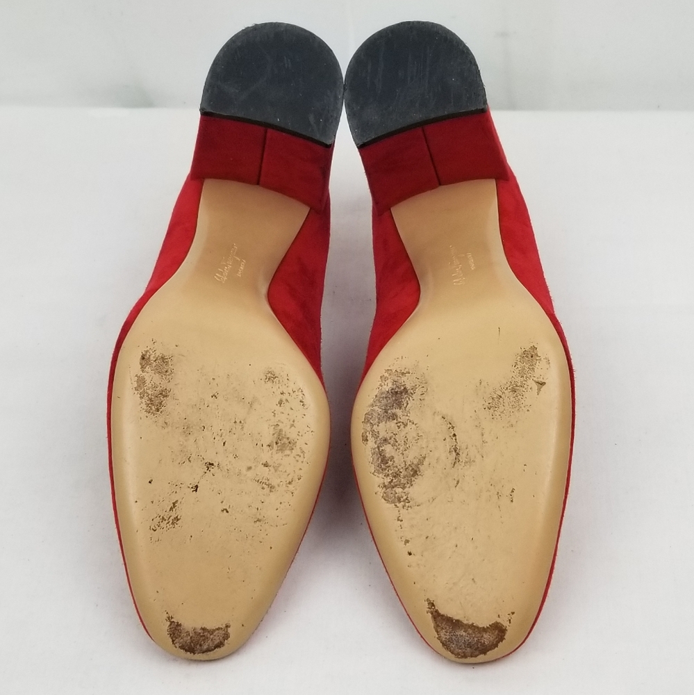 Salvatore Ferragamo  Arrezo Red Suede Block Heel Pumps 8 - Picture 8 of 9